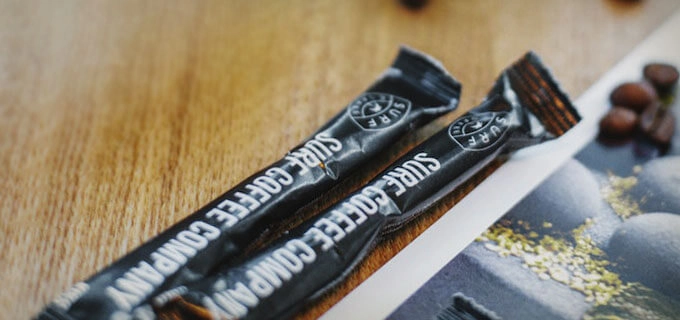 Individuelle Zuckersticks sind der Kundenmagnet für Cafébesitzer