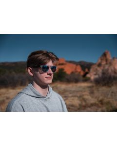 Gleam Sonnenbrille aus RCS rec. PC mit verspiegelten Gläsern