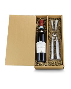 Rotwein & Karaffe