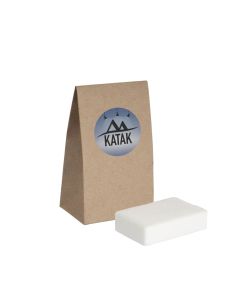 Handseife in einer Kraftpapiertüte