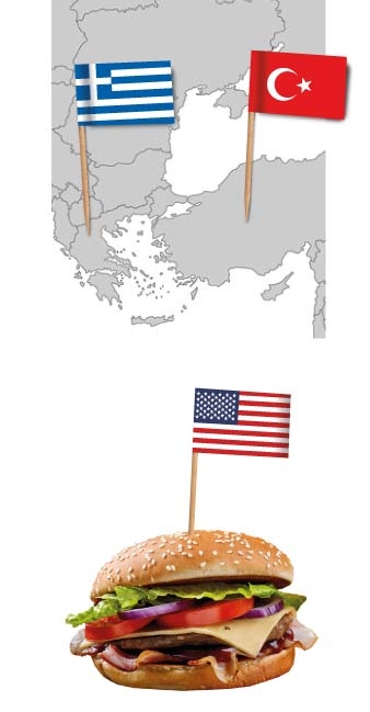 Europakarte mit Flaggenpickern Griechenland und Türkei sowie Flaggenpicker USA im Hamburger